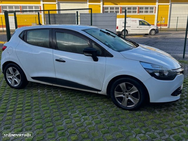 Renault Clio 1.5 dCi Comfort - 1
