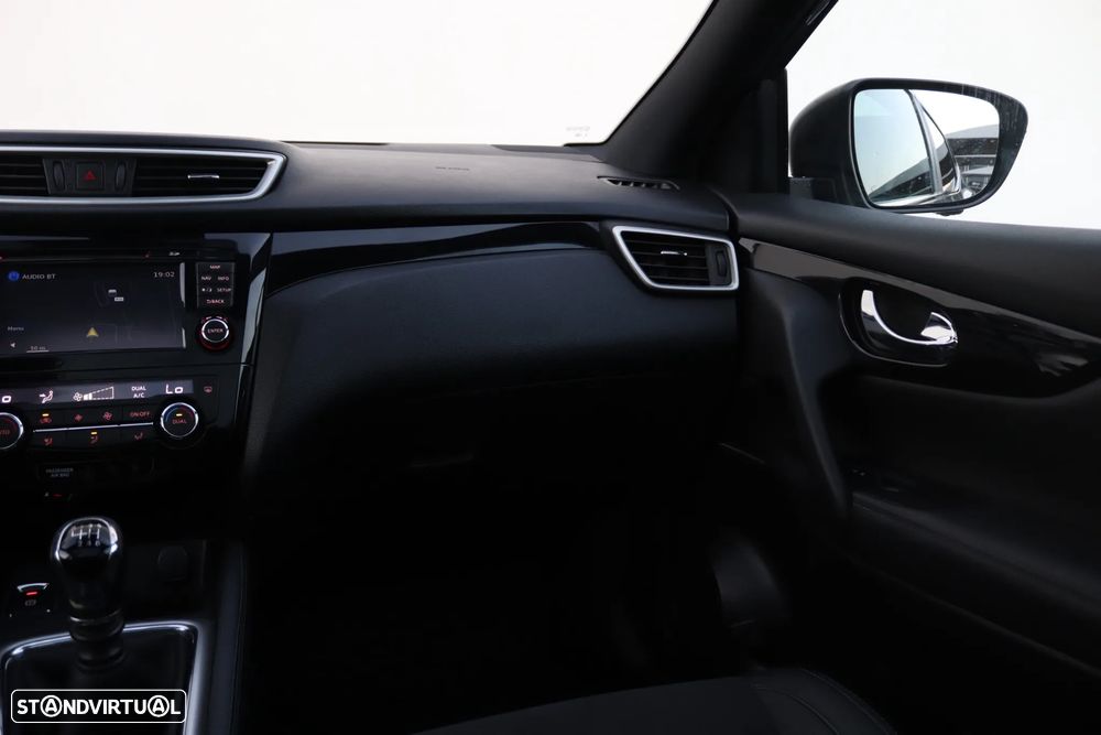 Nissan Qashqai 1.5 dCi TEKNA+ - 42