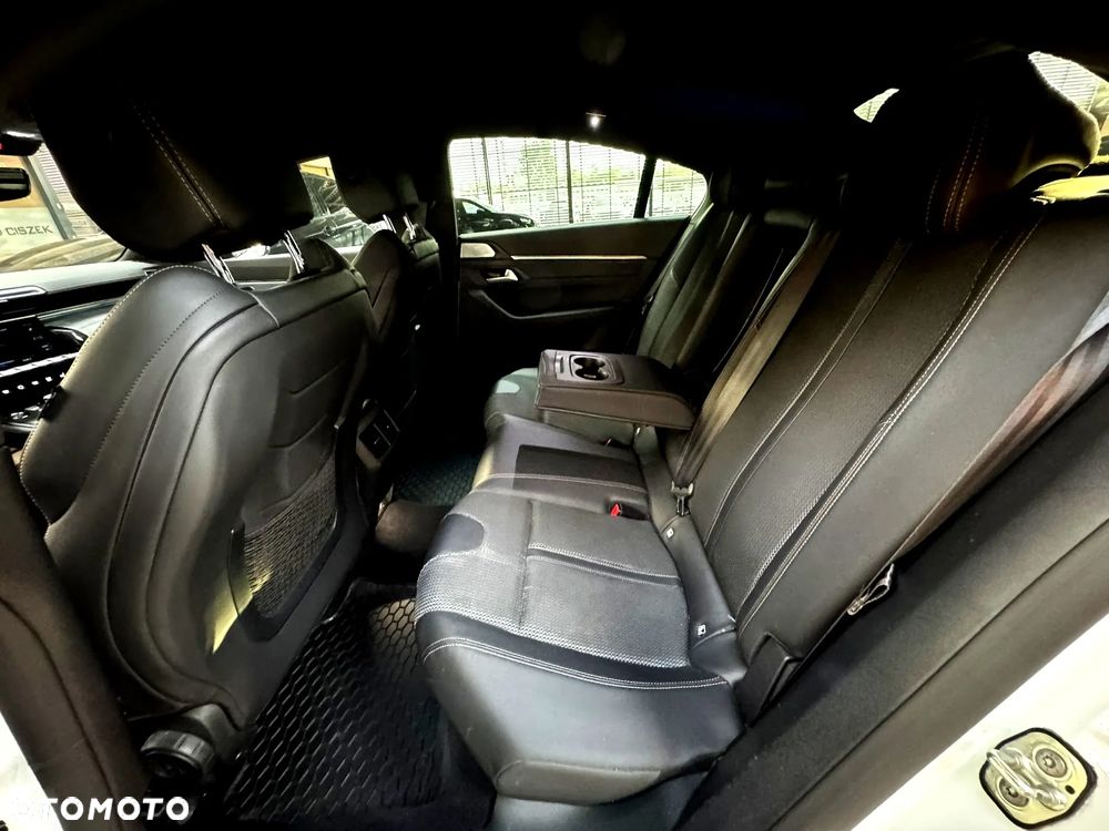 Peugeot 508 1.6 PureTech GT S&S EAT8 - 14