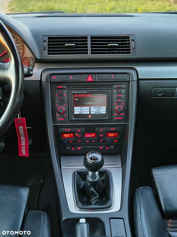 Audi A4 Avant 3 - 19