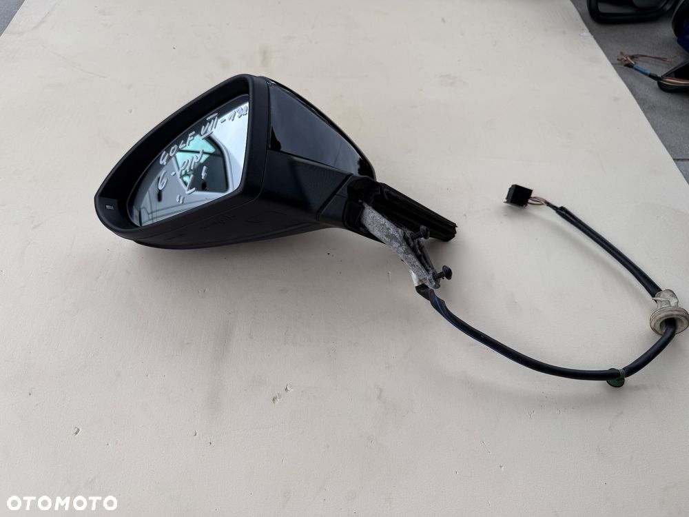 LUSTERKO  PRAWE VW GOLF VII 2013R. 10 PIN - 5