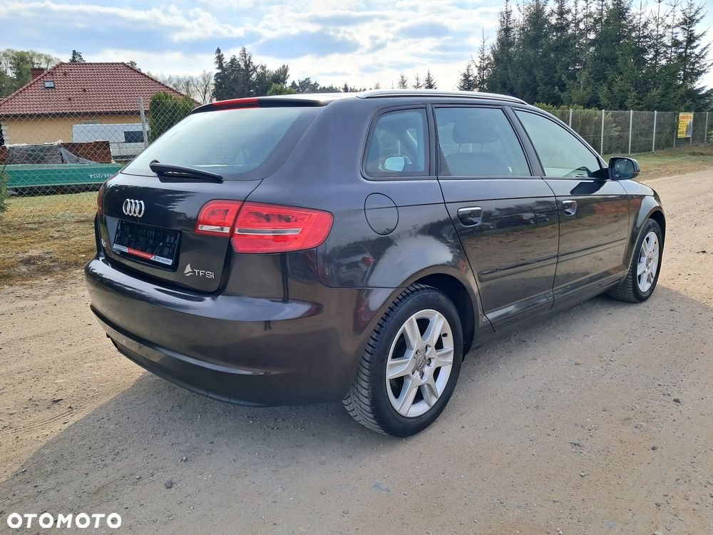 Audi A3 Sportback 1.4 TFSI S line Sportpaket - 8