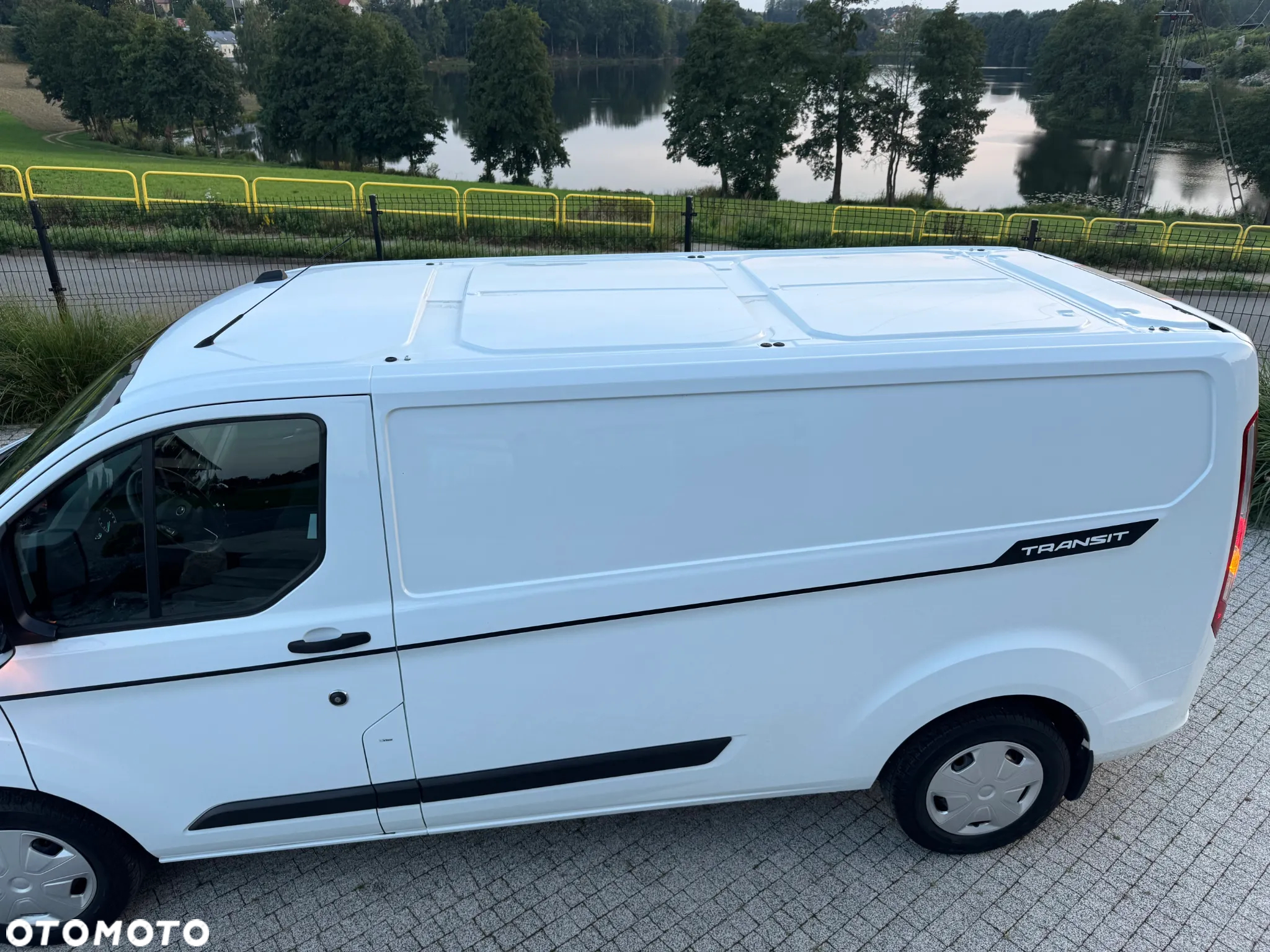 Ford TRANSIT CUSTOM - 7