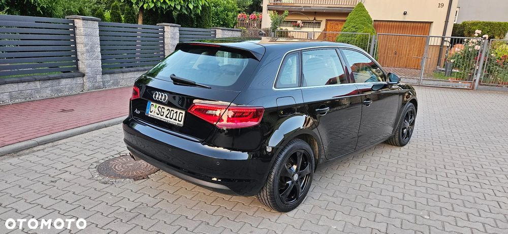 Audi A3 Sportback 1.4 TFSI Attraction - 10