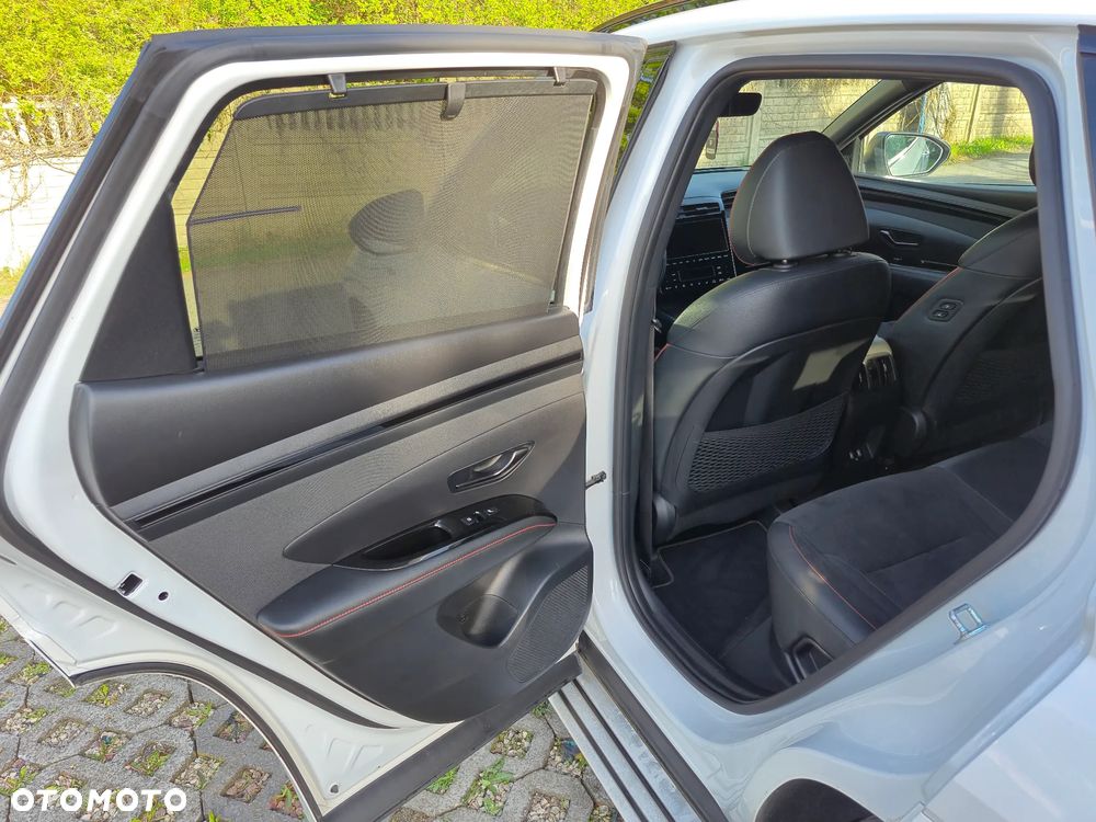 Hyundai Tucson 1.6 CRDi 48V-Hybrid 2WD DCT N Line - 23