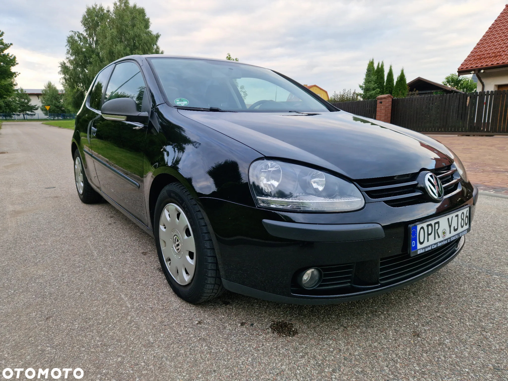 Volkswagen Golf - 25