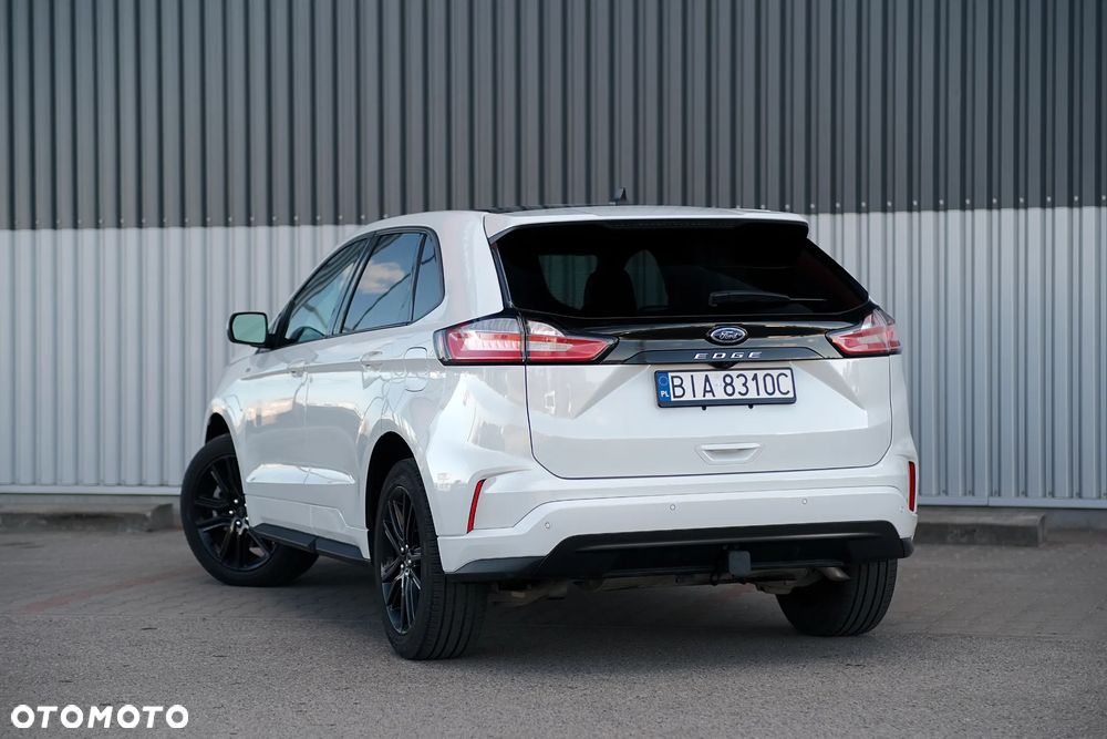 Ford Edge - 4