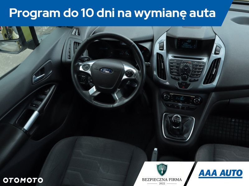 Ford Tourneo Connect - 9