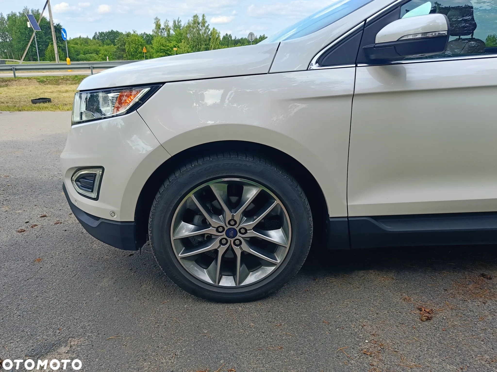 Ford Edge - 22