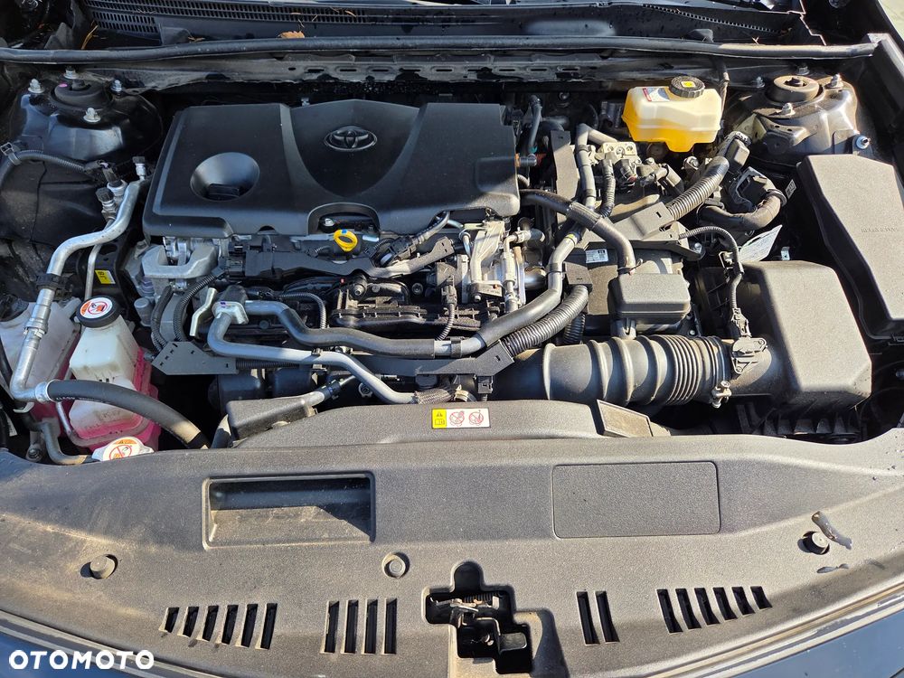 Toyota Camry 2.5 Hybrid Executive CVT - 29