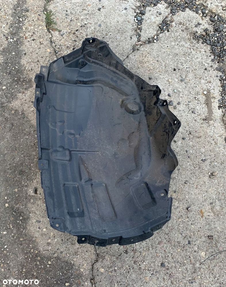 Mercedes-Benz OE A2068840300 nadkole przednie L - 2