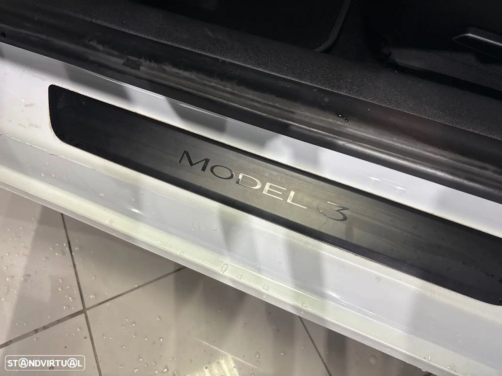 Tesla Model 3 Long Range Tração Traseira - 12