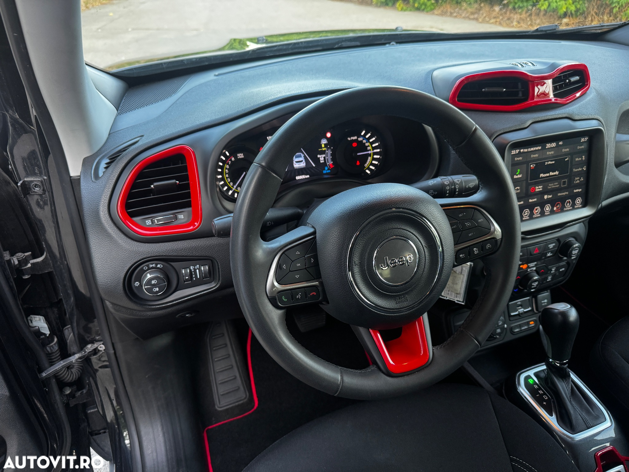 Jeep Renegade - 14