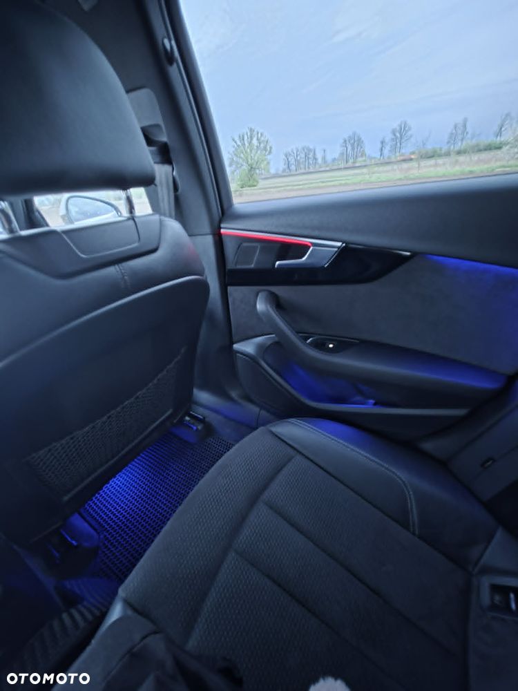 Audi A4 Avant - 13