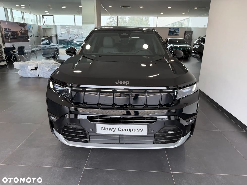 Jeep Compass - 3