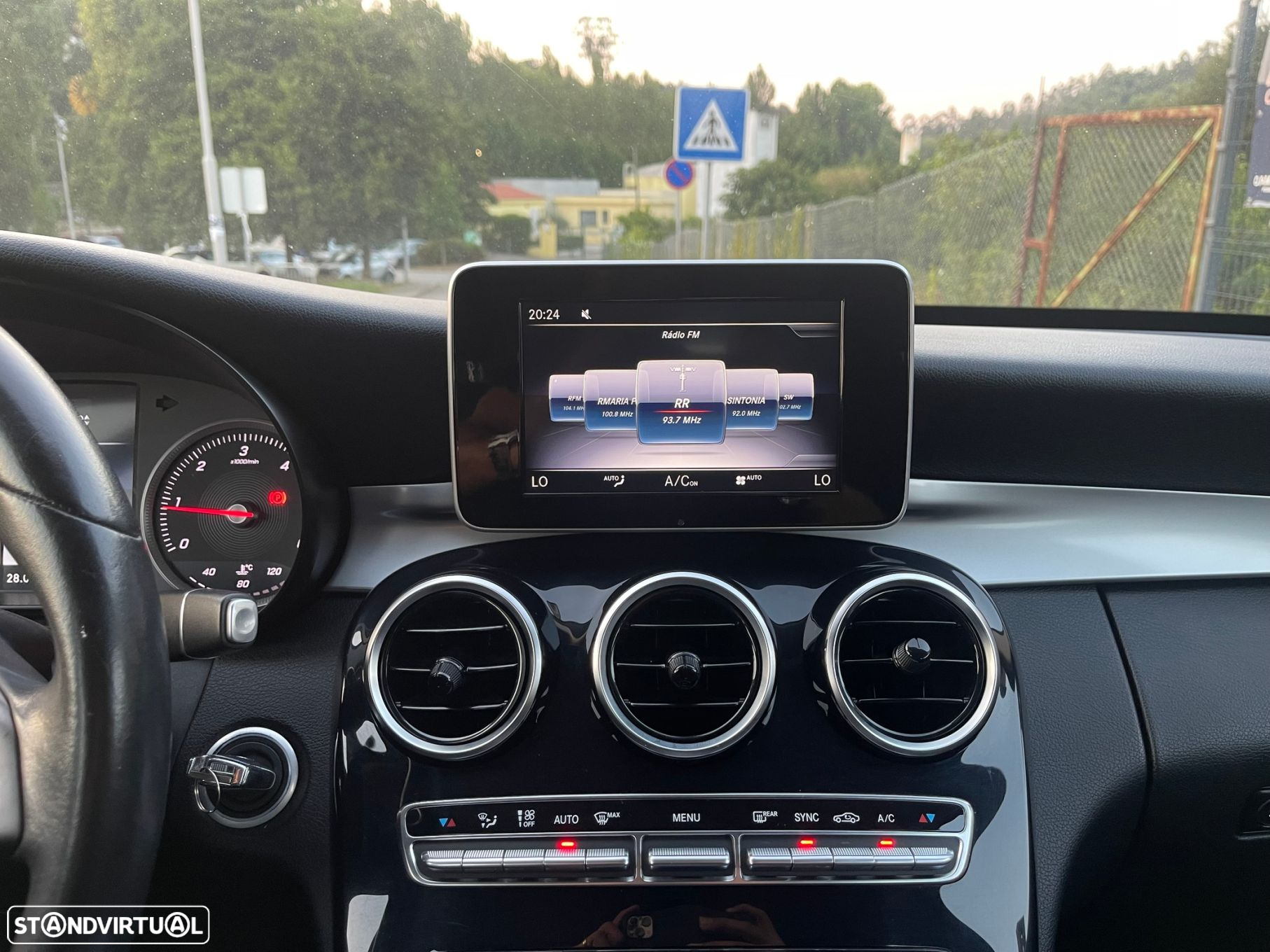 Mercedes-Benz C 200 d Avantgarde Aut. - 26