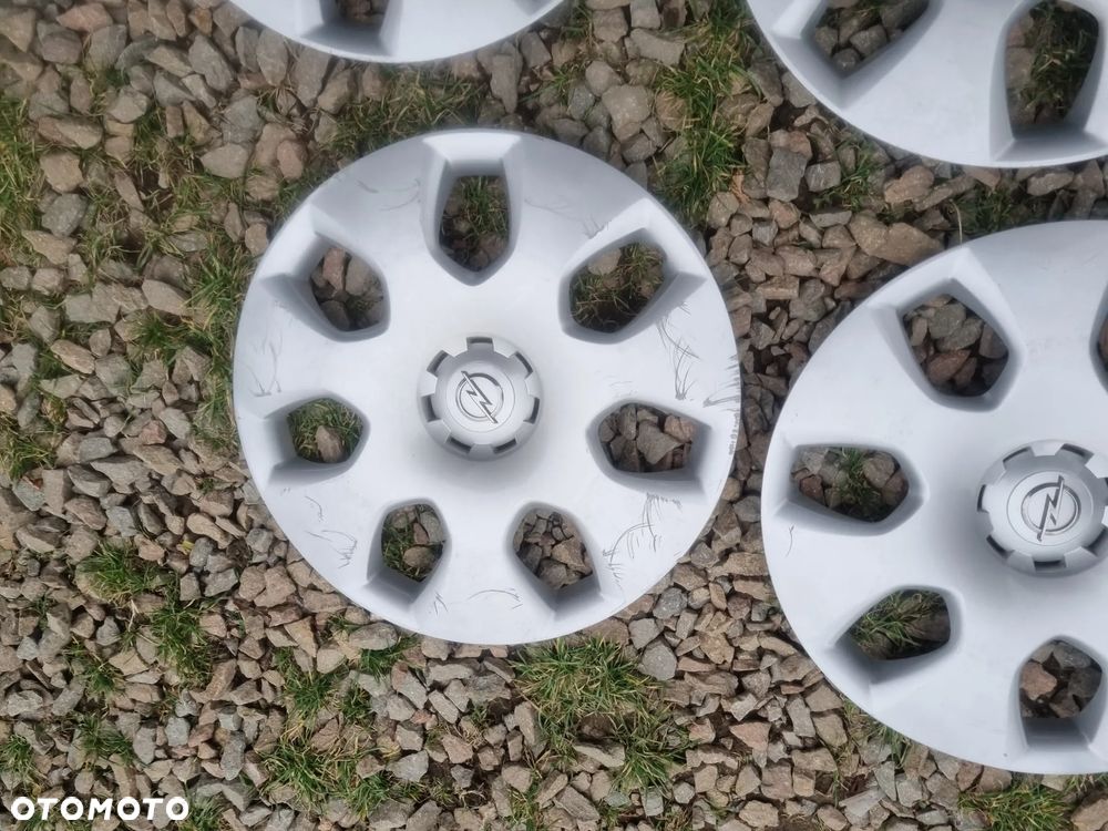 OPEL ASTRA J,ZAFIRA C kolpaki Oryginalne 17" srebrny 4szt,db stan - 4