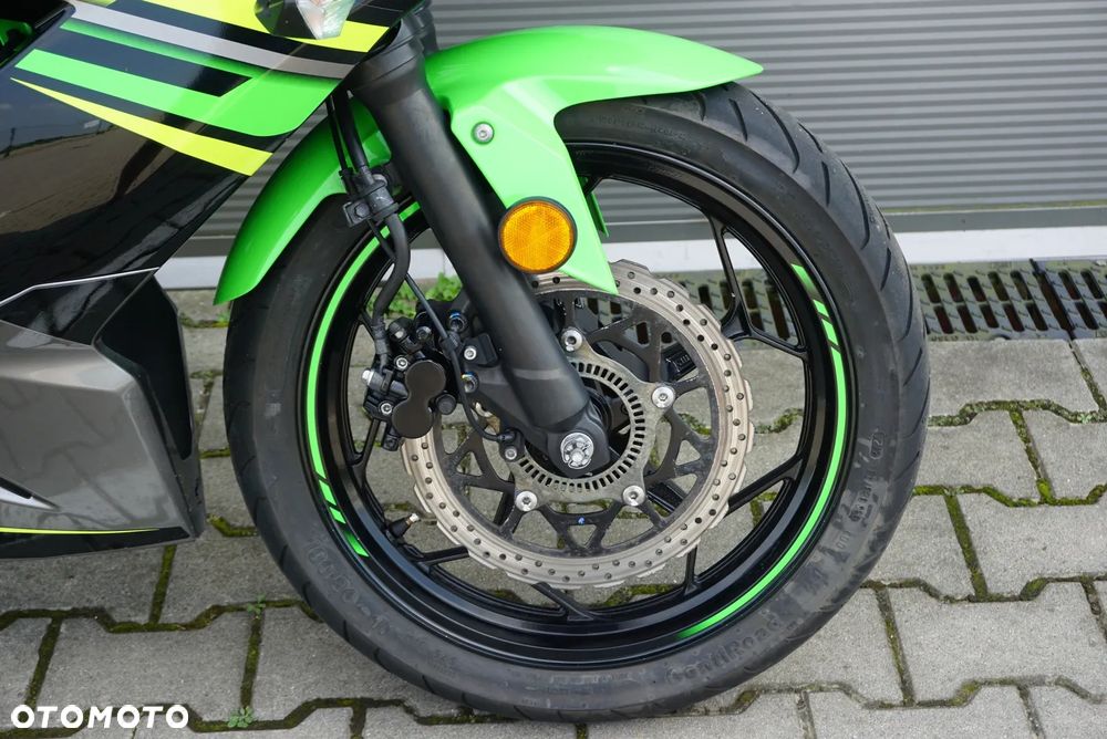 Kawasaki Ninja - 13