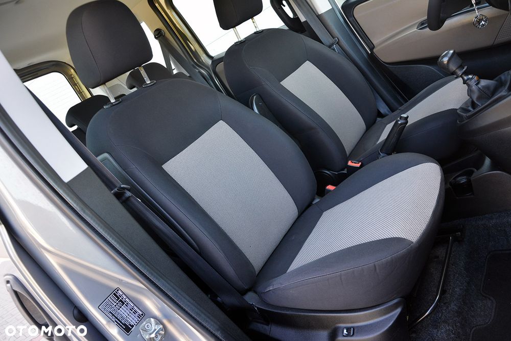 Opel Combo Tour L1H1 - 38