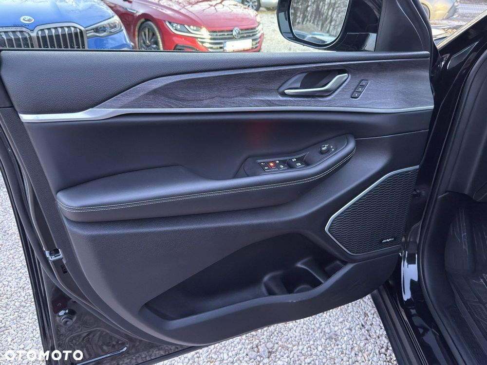 Jeep Grand Cherokee - 13