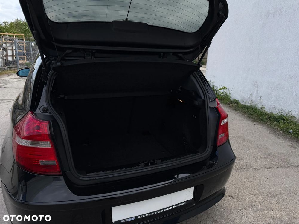 BMW Seria 1 118i - 12