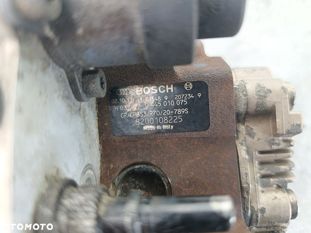 POMPA WTRYSKOWA NISSAN PRIMERA III P12 8200108225 0445010075  BOSCH 1.9 - 6