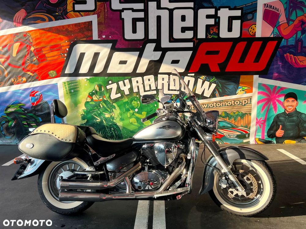 Suzuki Intruder - 4