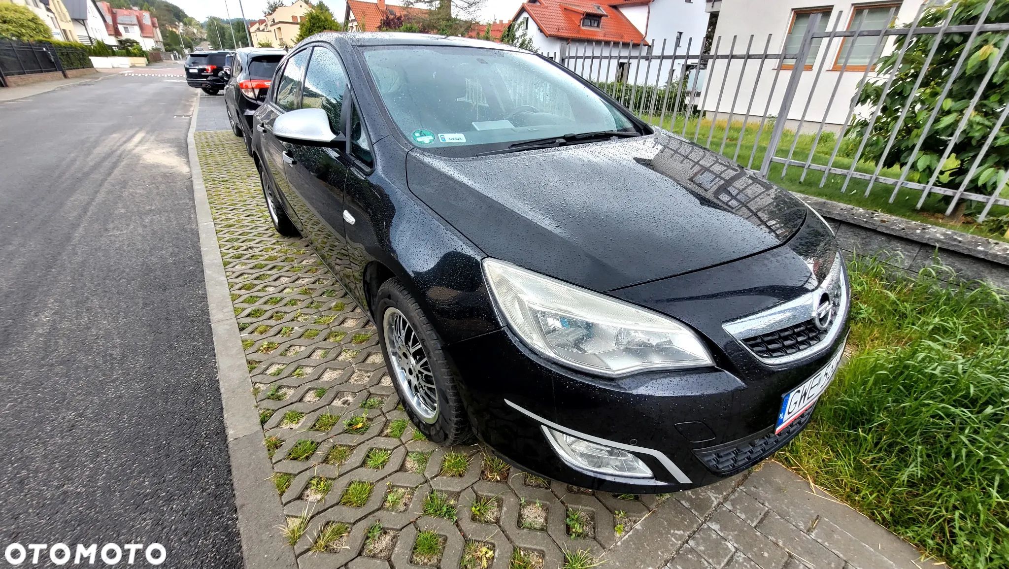 Opel Astra IV 1.6 Cosmo - 1