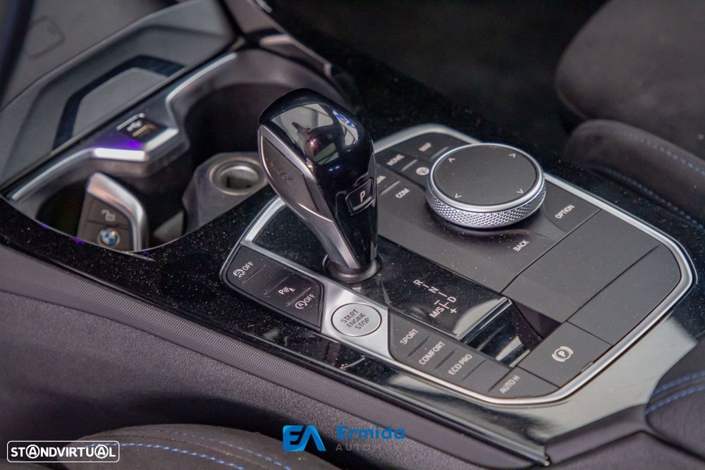 BMW 118 i Pack Desportivo M Auto - 45