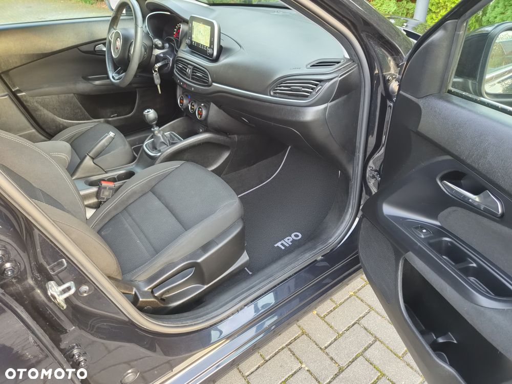 Fiat Tipo 1.4 T-Jet Business Line - 16