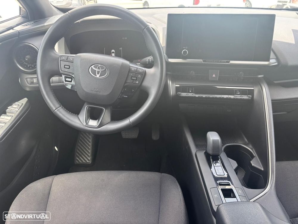 Toyota C-HR — fotografia 8