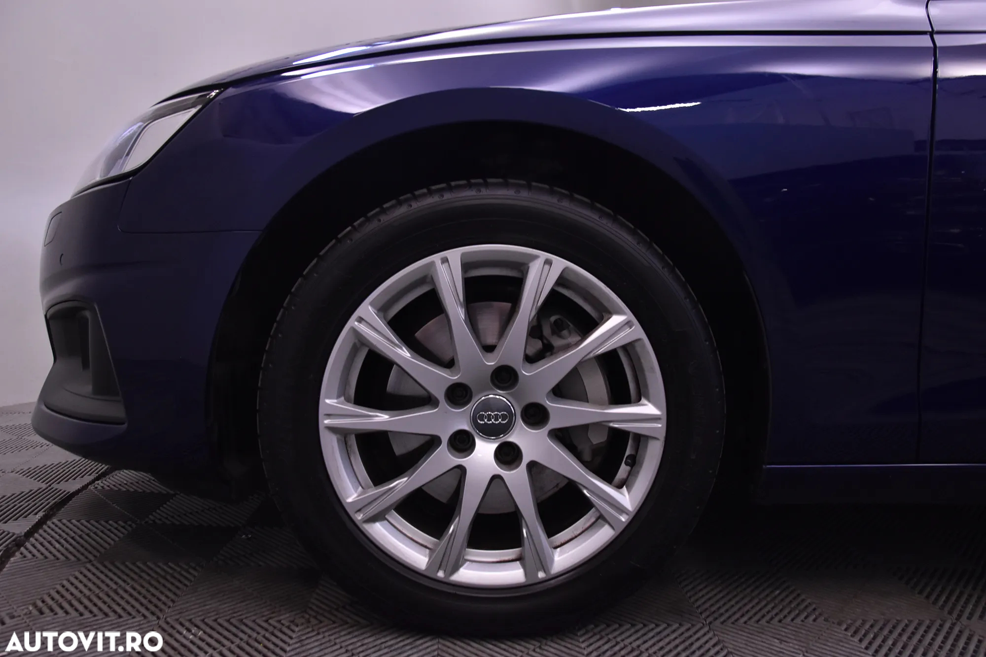 Audi A4 - 13