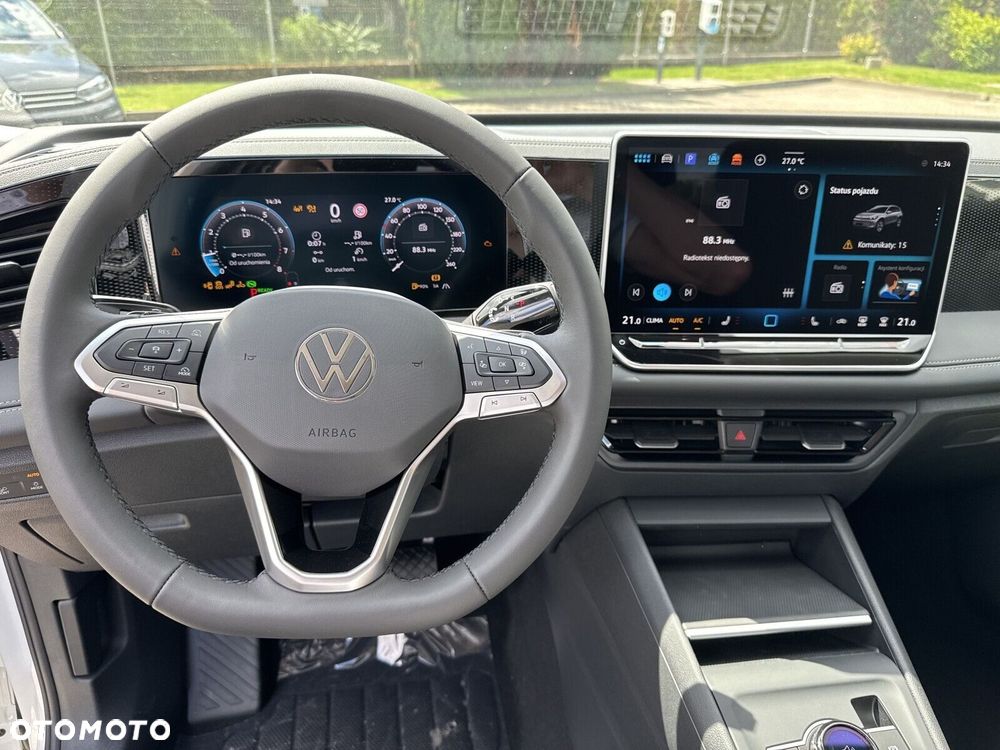 Volkswagen Tiguan - 14