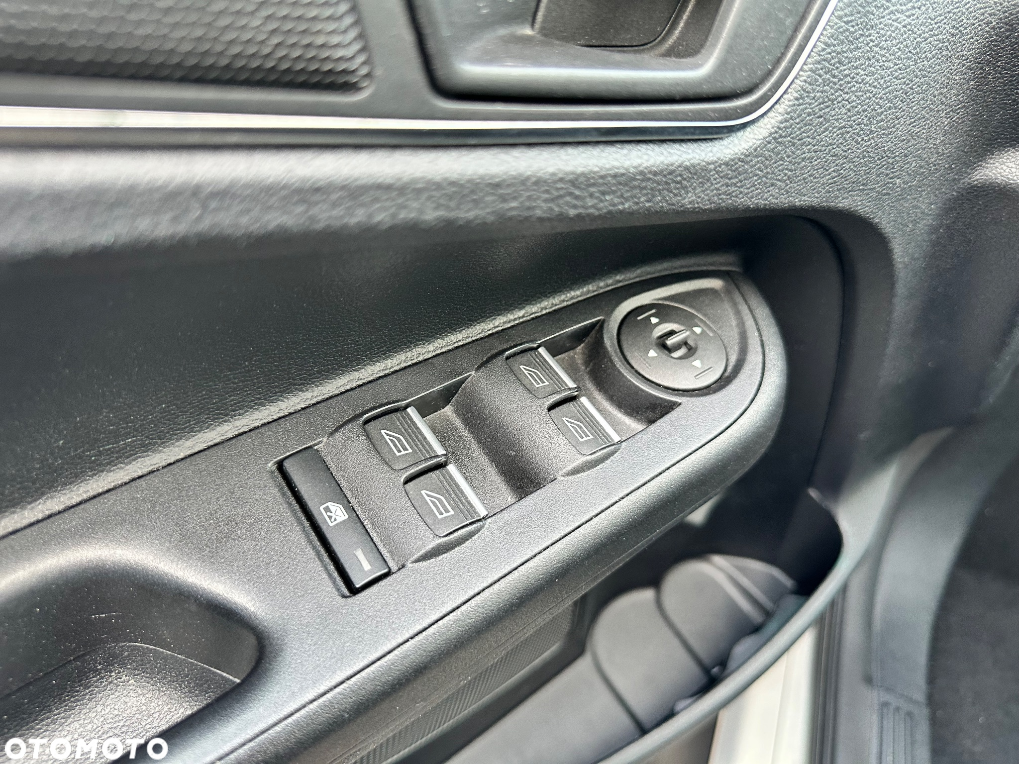 Ford B-MAX 1.0 EcoBoost Trend - 33