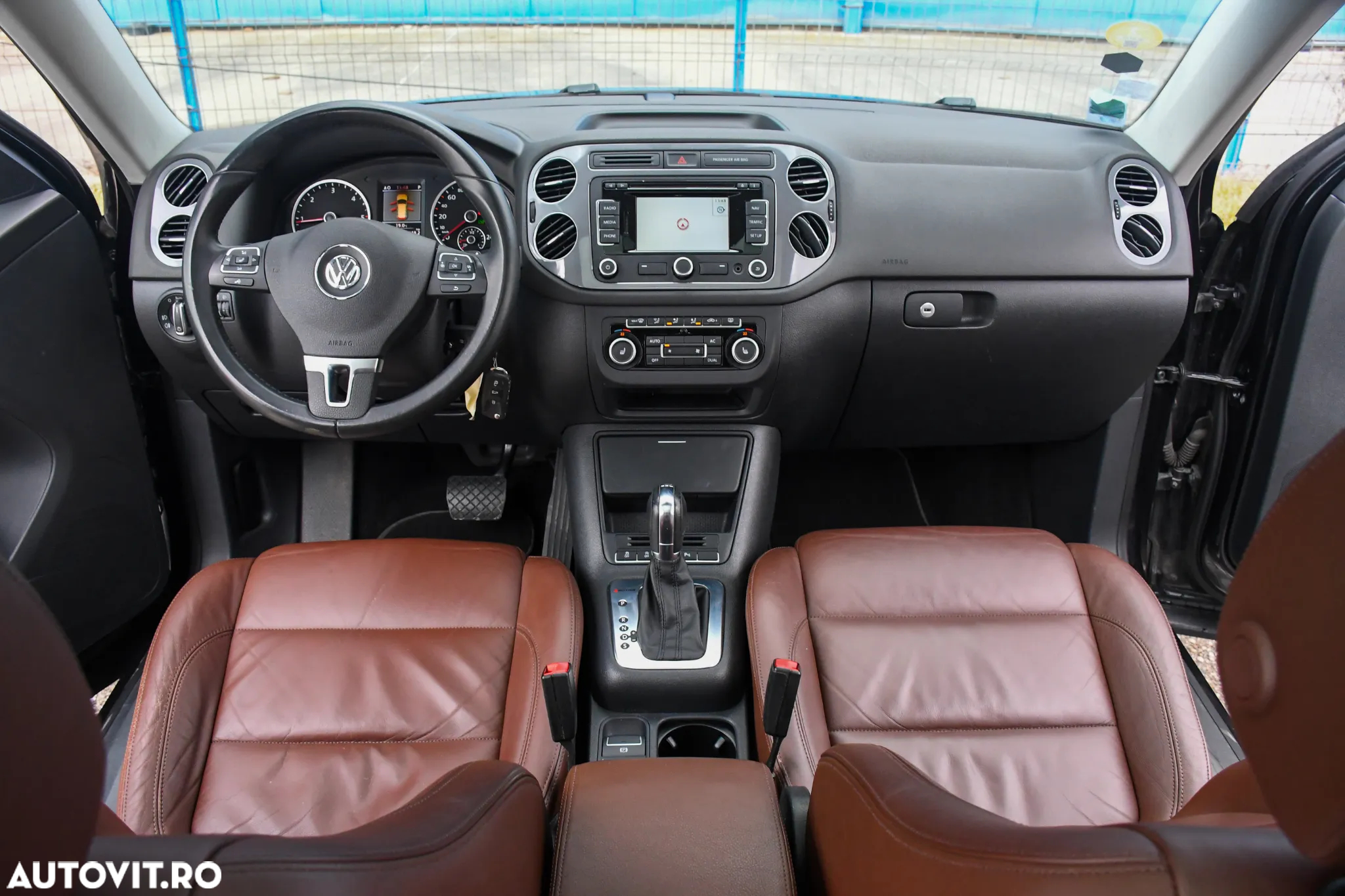 Volkswagen Tiguan 2.0 TDI 4Motion DSG Sport & Style - 7