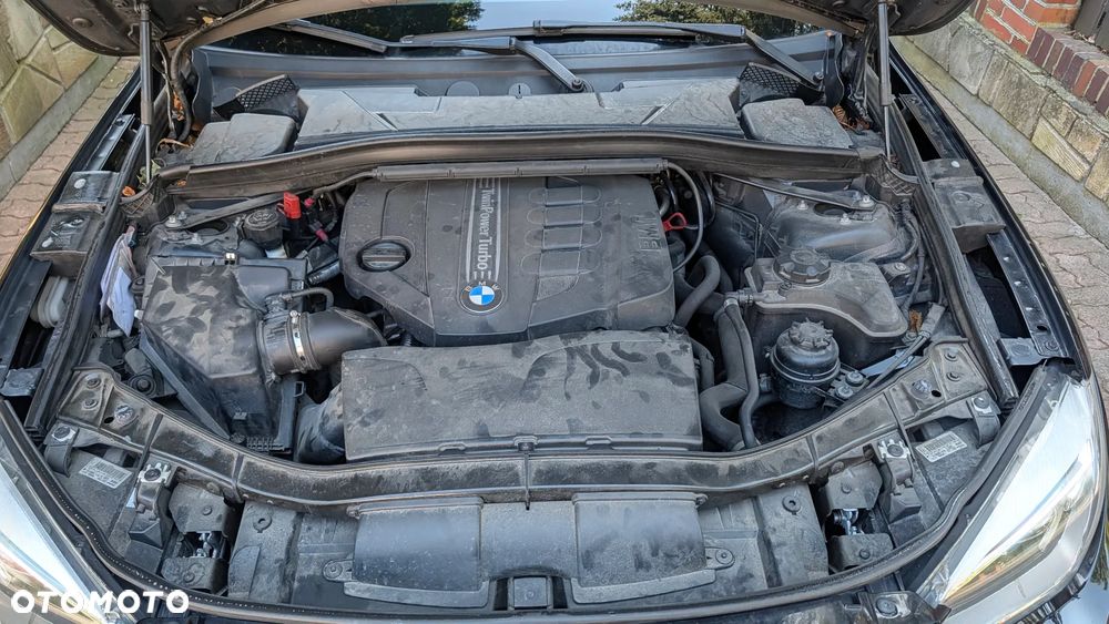 BMW X1 xDrive20d Sport Line - 16