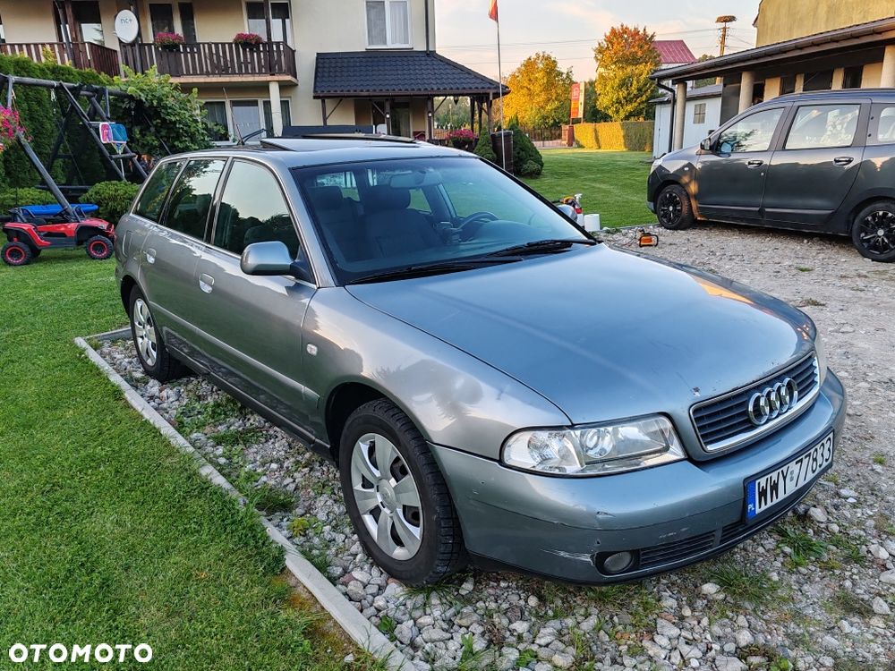 Audi A4 Avant 2000 photo 4