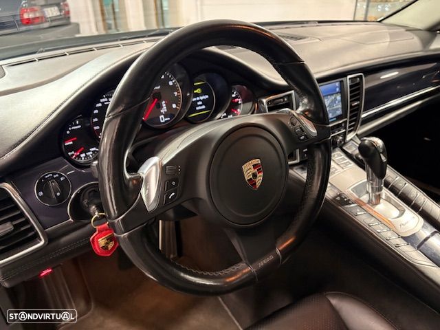 Porsche Panamera S Hybrid - 42