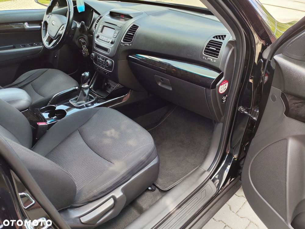 Kia Sorento - 13