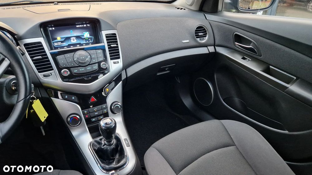 Chevrolet Cruze 1.8 LT+ - 5