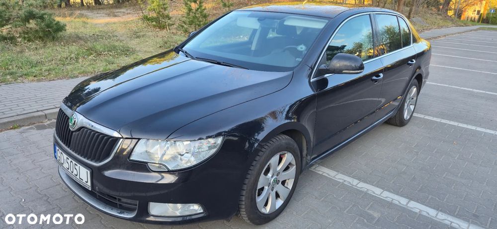 Skoda Superb 2.0 TDI Ambition - 1
