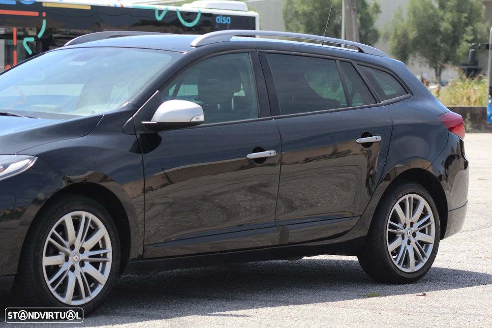 Renault Mégane Sport Tourer 1.5 dCi GT Line - 17