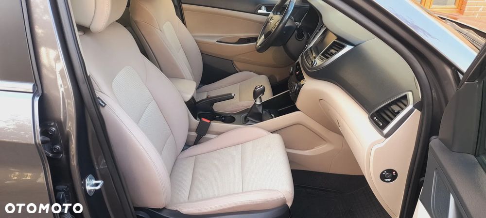 Hyundai Tucson - 11