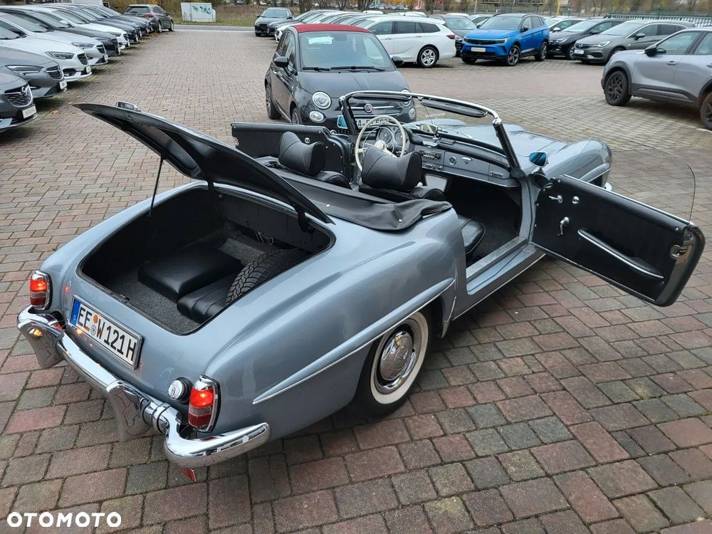 Mercedes-Benz SL - 6