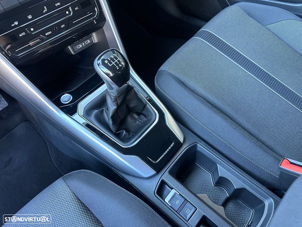 VW T-Roc 1.0 TSI - 17