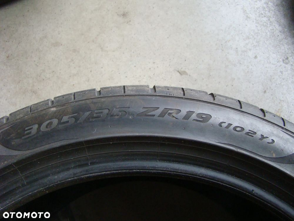 2x opona Pirelli P Zero TM 305/35 ZR19 102Y 305/35 R19 2021r ok.5,5mm - 5