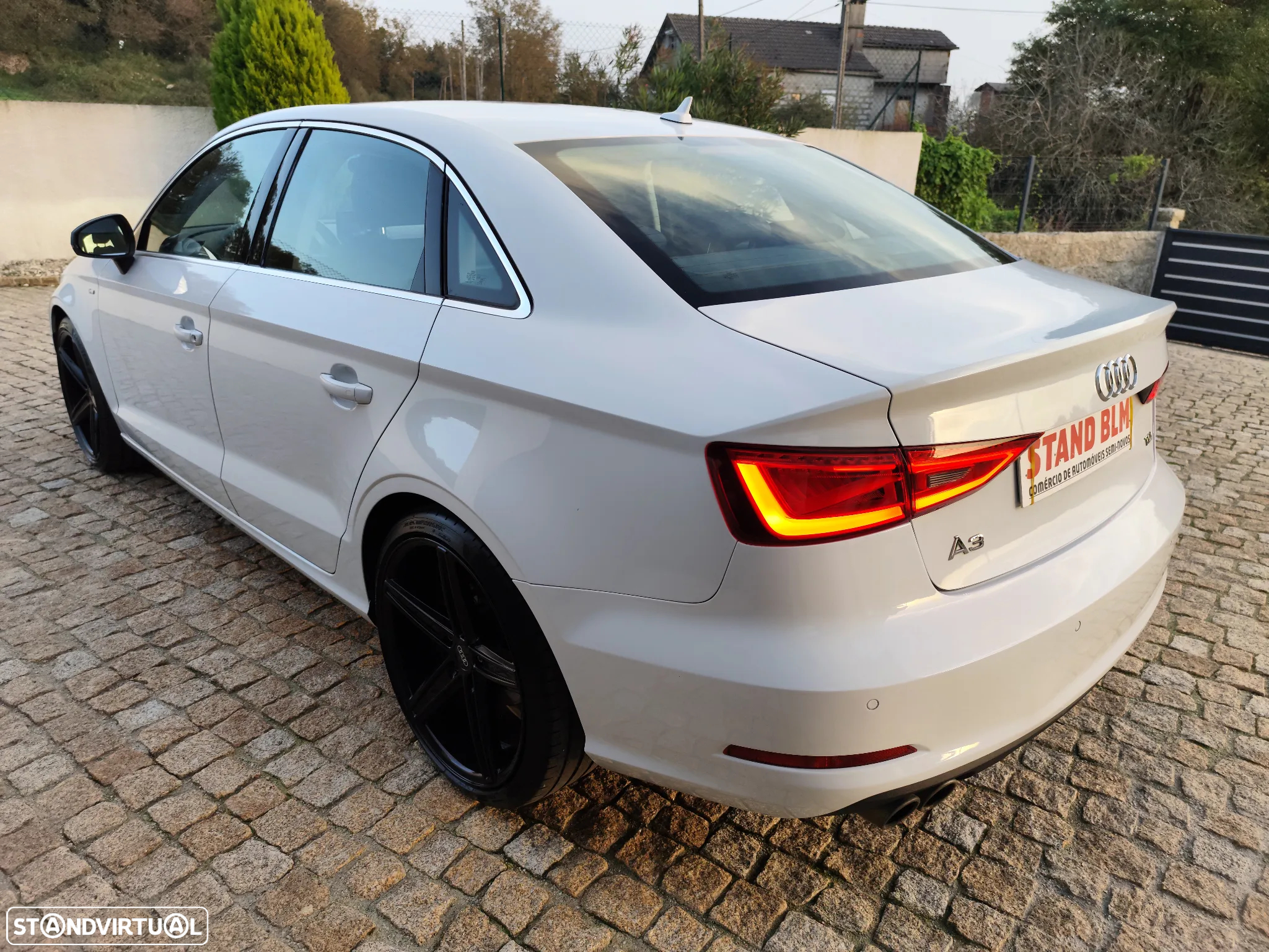 Audi A3 Limousine 2.0 TDi S-line - 4