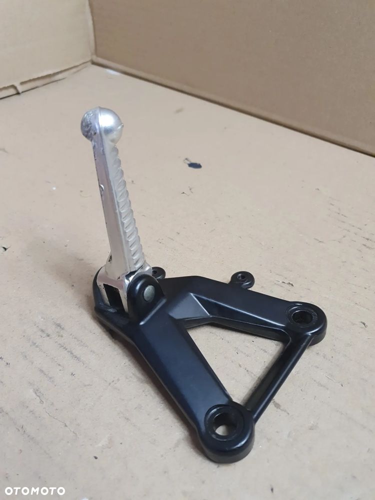 Podnóżek Ducati 848 Prawy Przedni 08-13 OEM 824.1.147.1A - 2