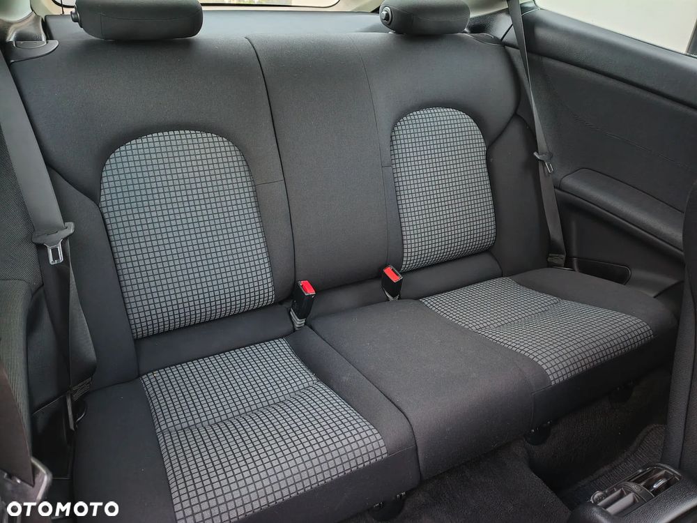 Mercedes-Benz Klasa C 180 Kompressor Sport Edition - 12