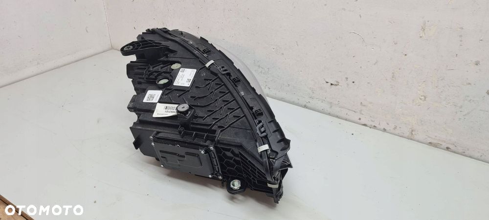 mercedes cle w236 c236 lampa reflektor przód przedni ładna - 3